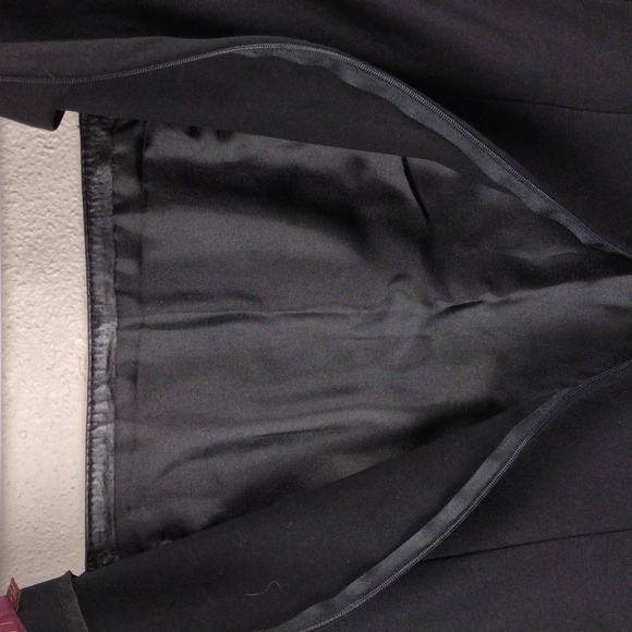 Hal Rubenstein Black Leather Rayon Square Neckline Short Sleeve Waist Length Top - Picture 12 of 13